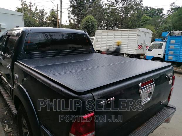 Hard Tri Fold Tonneau Cover for Toyota Hilux Vigo - Get Your - main view