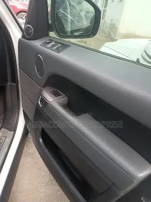 Land Rover Range Rover Sport 2016 White