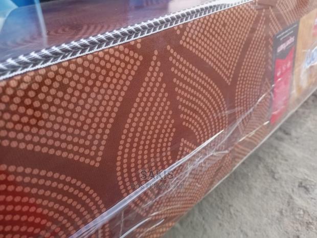 Unene 8inch, Size 5 X 6 Mattresses High Density. Tukuletee?