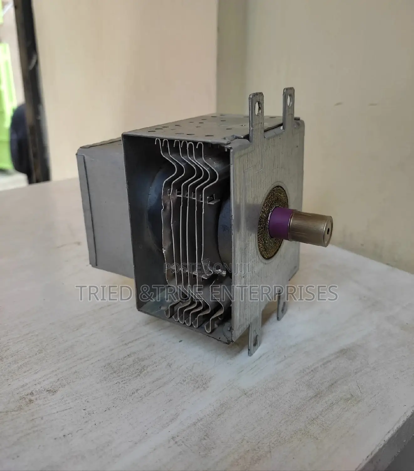 Magnetron Gadget