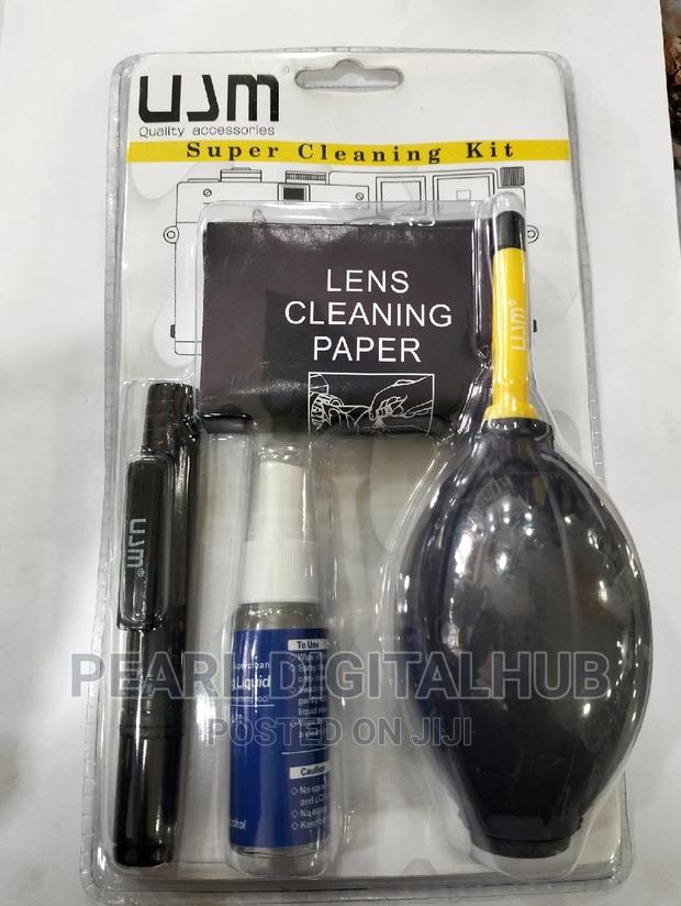 Lens Kit Cleaner