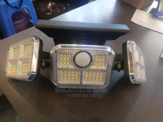 Wall Solar Light - thumbnail 4