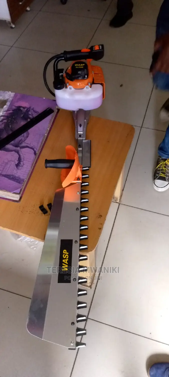 Hedge Trimmer