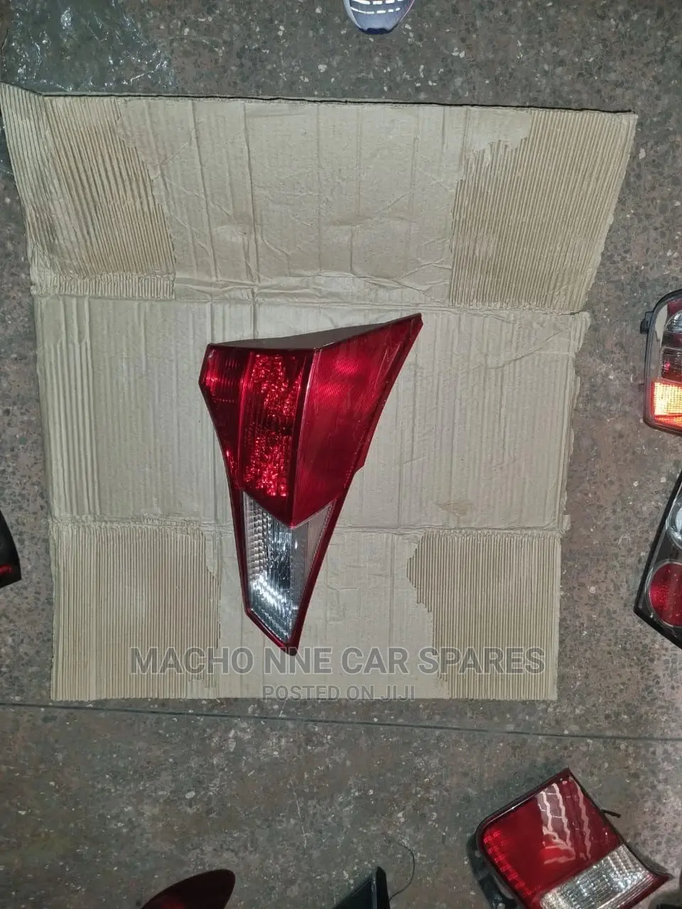 Toyota Rav 4 2014 Bootlight