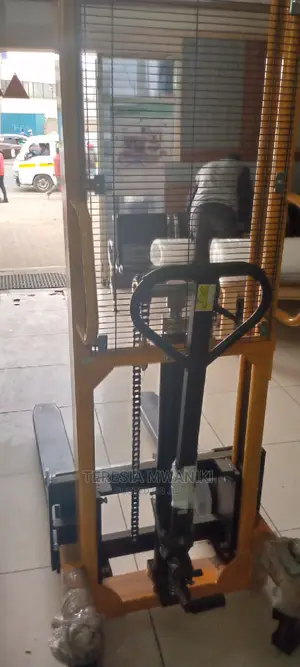Lifting Manual Stacker 2ton
