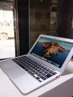 Laptop Apple MacBook Air 2014 4GB Intel Core I5 SSD 128GB