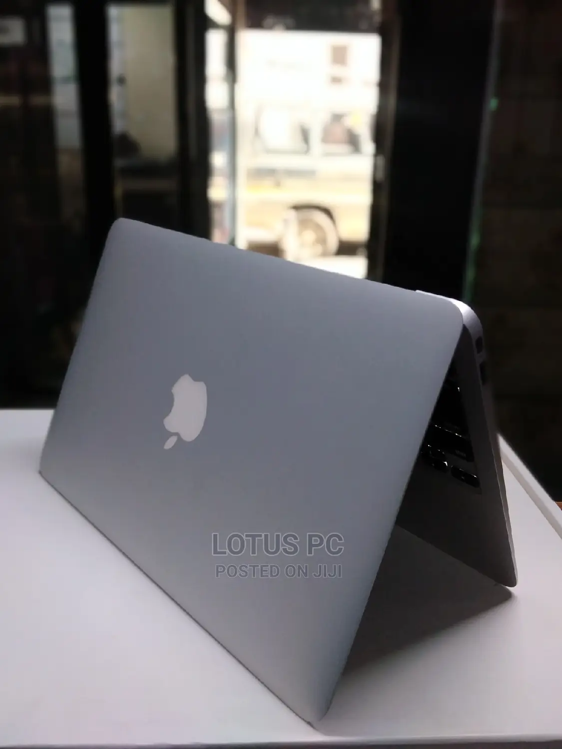 Laptop Apple MacBook Air 2014 4GB Intel Core I5 SSD 128GB