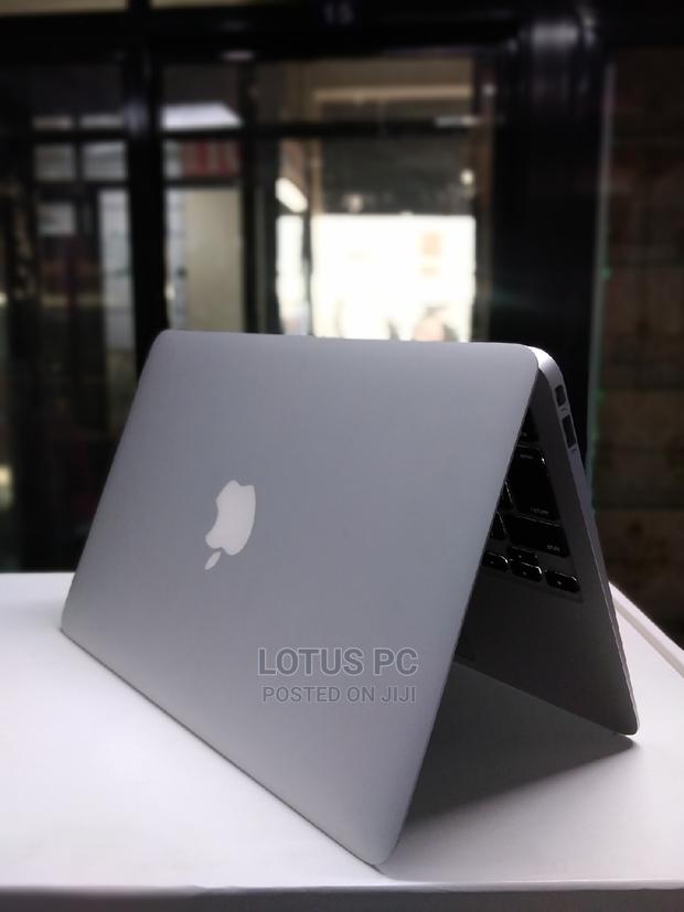 Laptop Apple MacBook 2014 4GB Intel Core I5 SSD 128GB - thumbnail 2