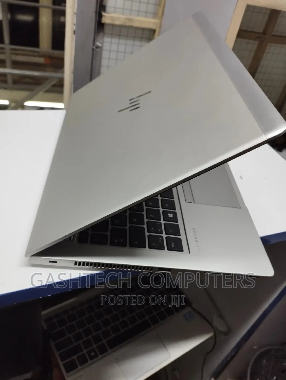 New Laptop HP EliteBook 830 G5 8GB Intel Core I5 SSD 256GB