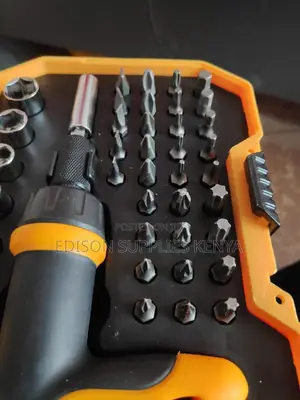 Tolsen Ratchet Screwdriver Bits Sockets Set 41pcs CRV
