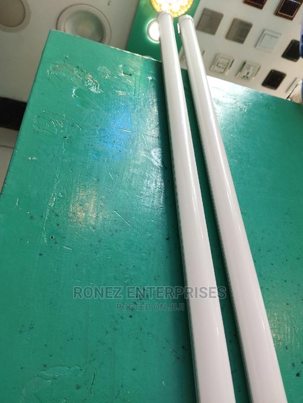 Led 5ft Tube - thumbnail 3