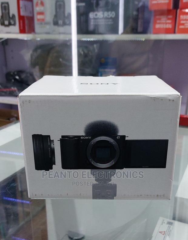 Sony Zv-E10 Mirrorless Camera With 16-50mm Lens - thumbnail 3