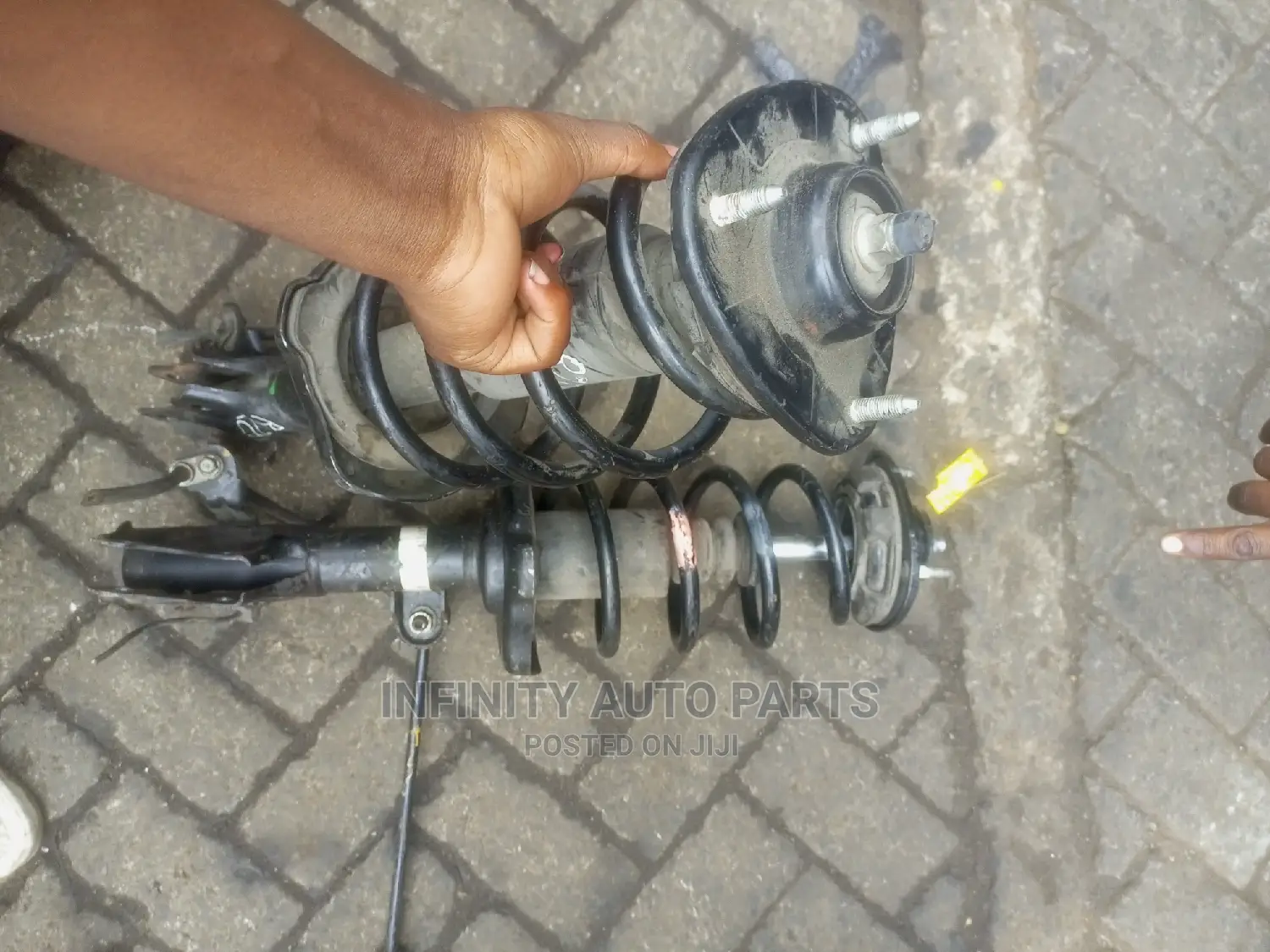 Honda Stepwgn Front Complete Shocks