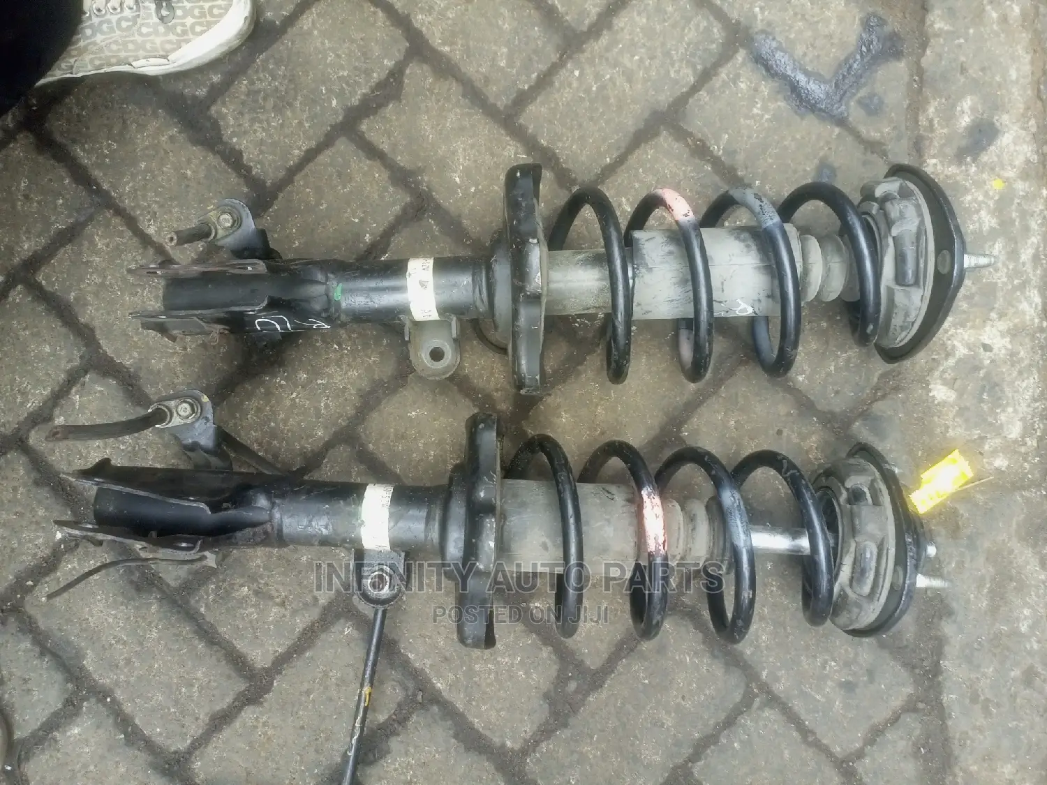 Honda Stepwgn Front Complete Shocks