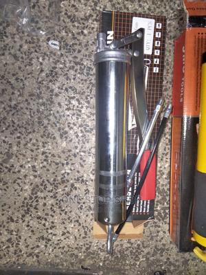 Silver Manual Handheld Grease Gun - thumbnail 2