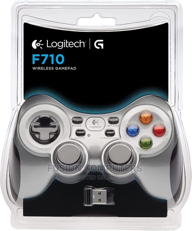 Logitech F710 Wireless Gamepad - main view