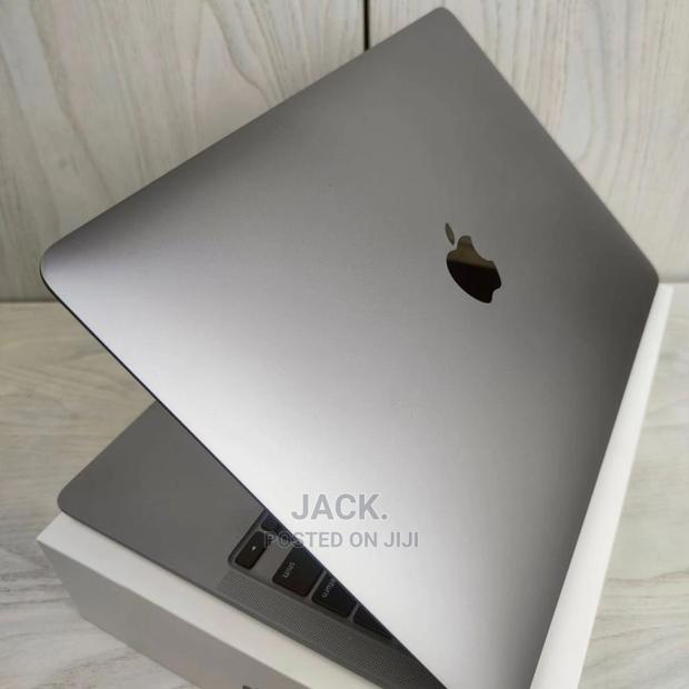 Laptop Apple MacBook 2020 8GB Intel Core I5 SSD 256GB - thumbnail 4