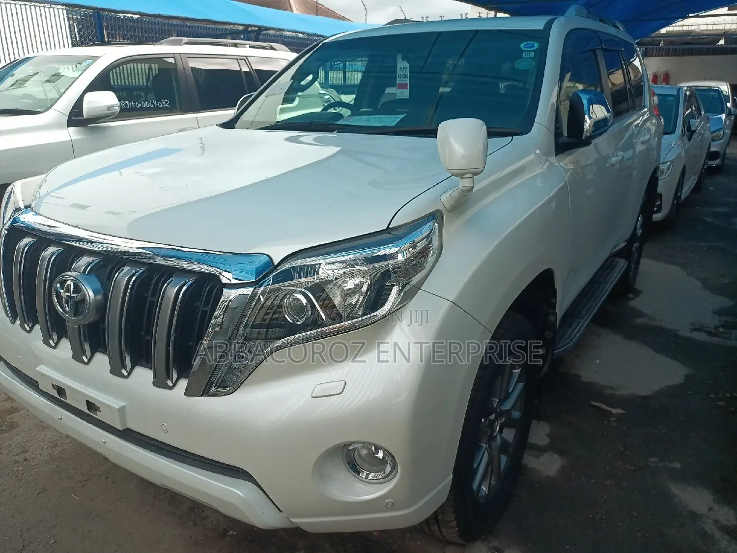 Toyota Land Cruiser Prado 2016 White