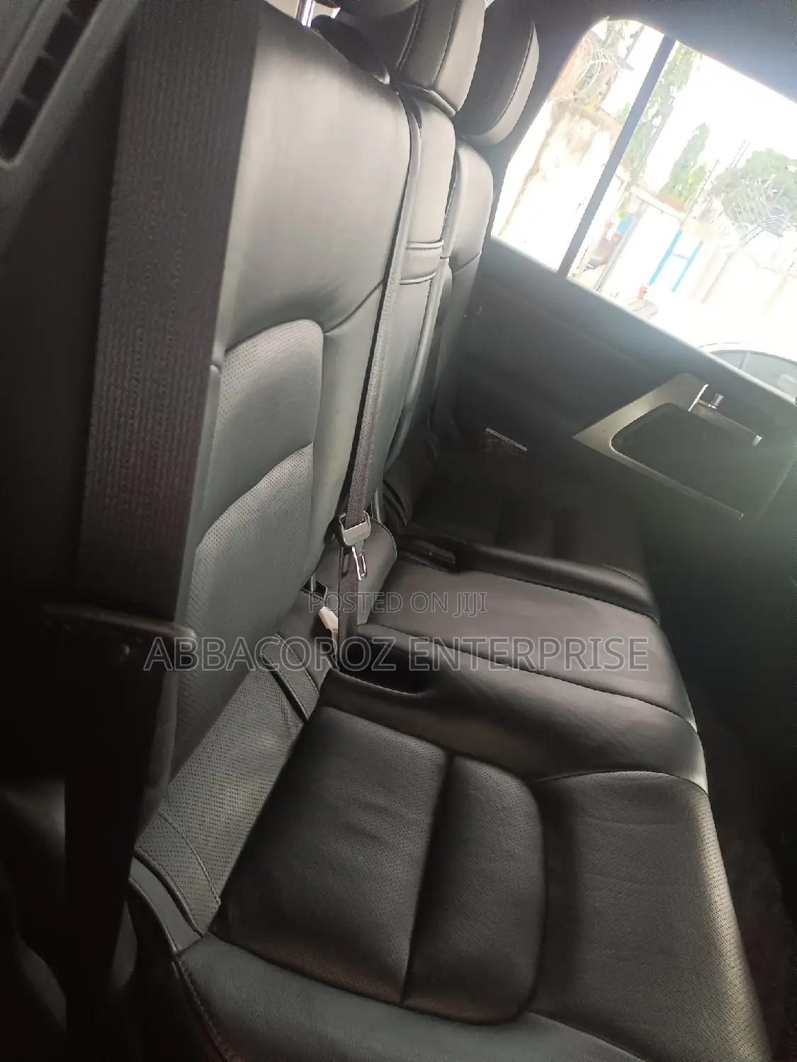 Toyota Land Cruiser 4.6 V8 ZX 2016 Black