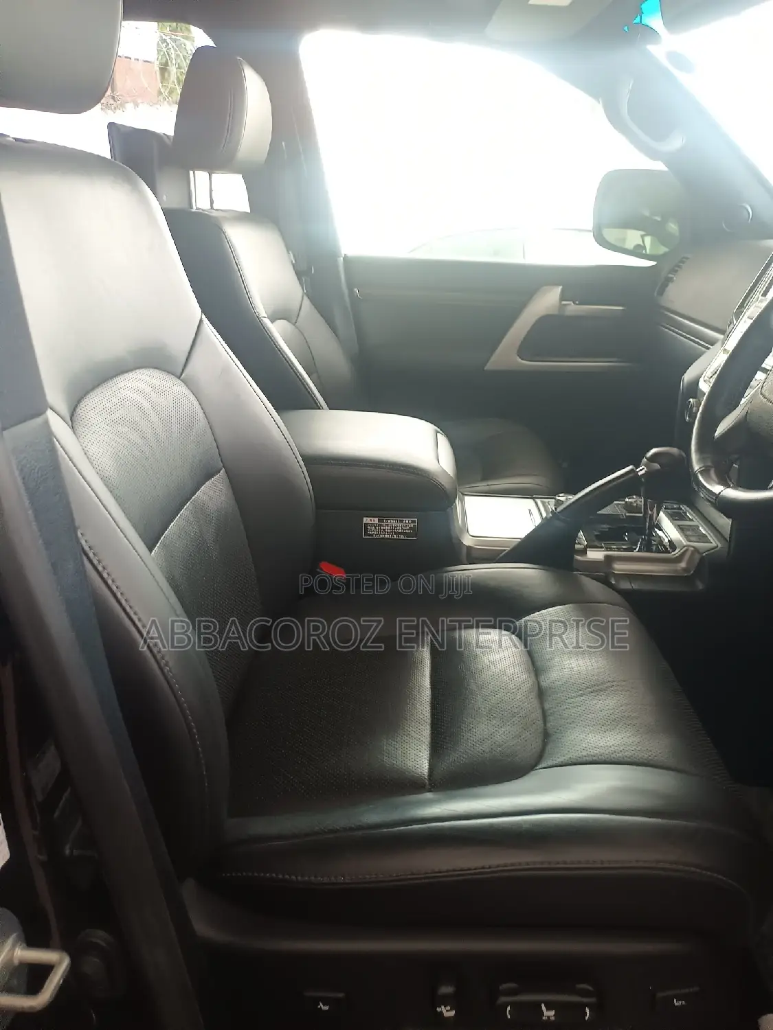 Toyota Land Cruiser 4.6 V8 ZX 2016 Black