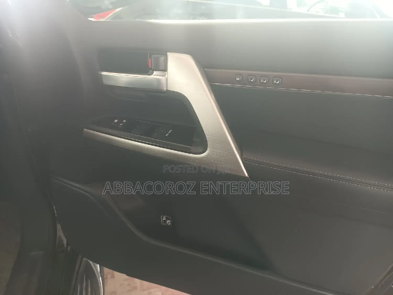 Toyota Land Cruiser 4.6 V8 ZX 2016 Black