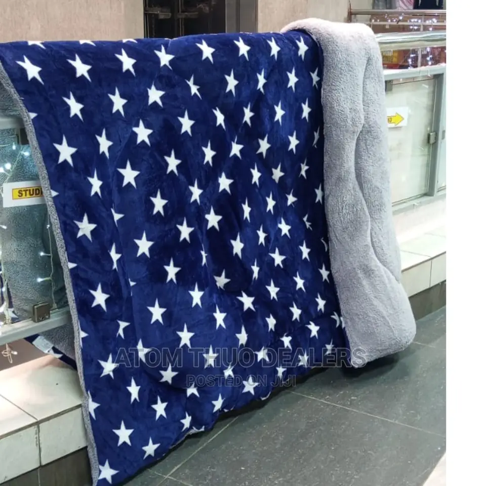 *Single Woolen Duvet*
Size 5/6,6/6
Make: Weaverbird