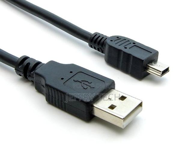 6 Foot USB 2.0 Type a Male to Mini B ( 5 Pin ) Male - Black