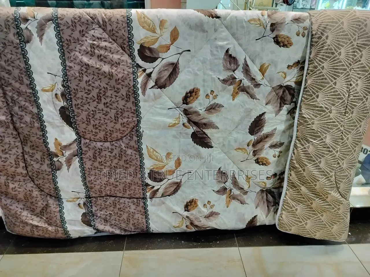 Duvets(Blinded)