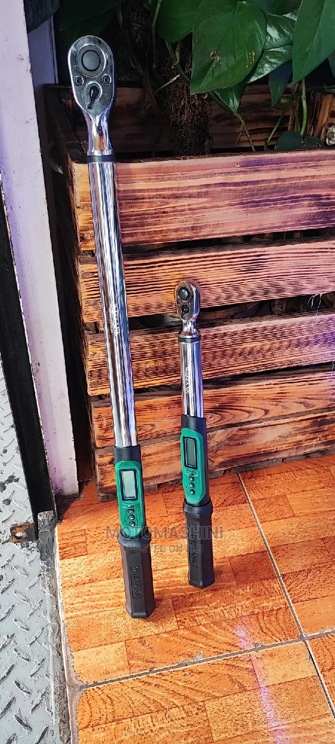 Newton Metre Digital Preset Adjustable Torque Wrench