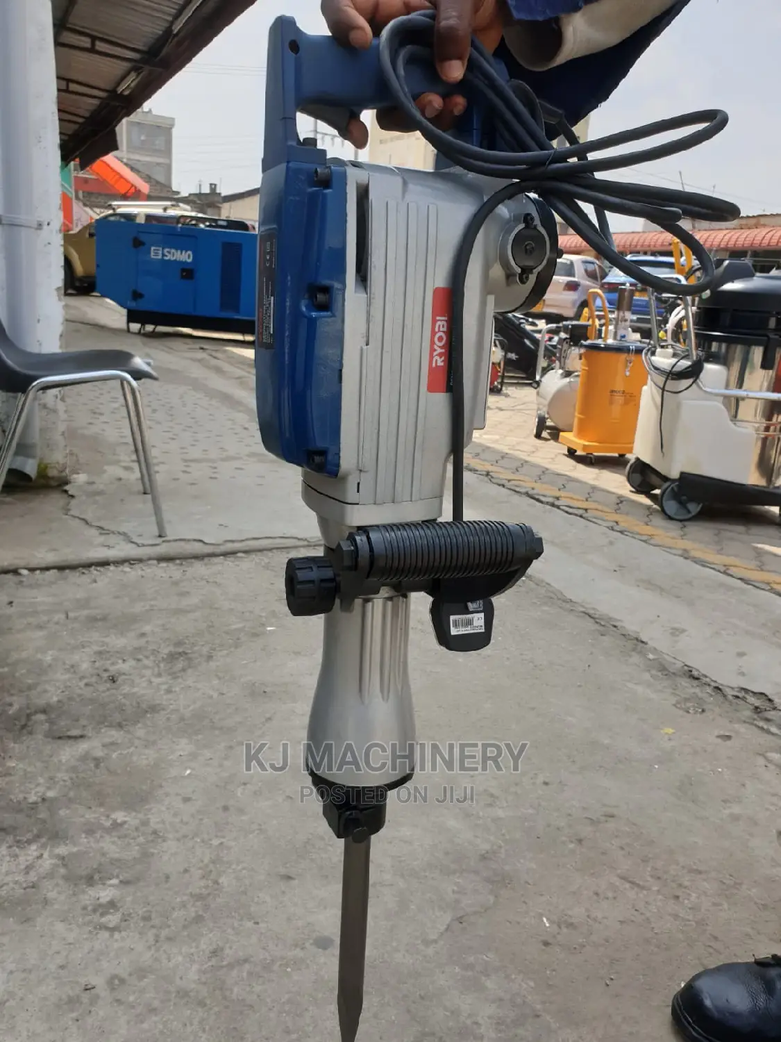 Demolition Hammer