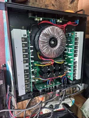 Cs 4000 Amplifier