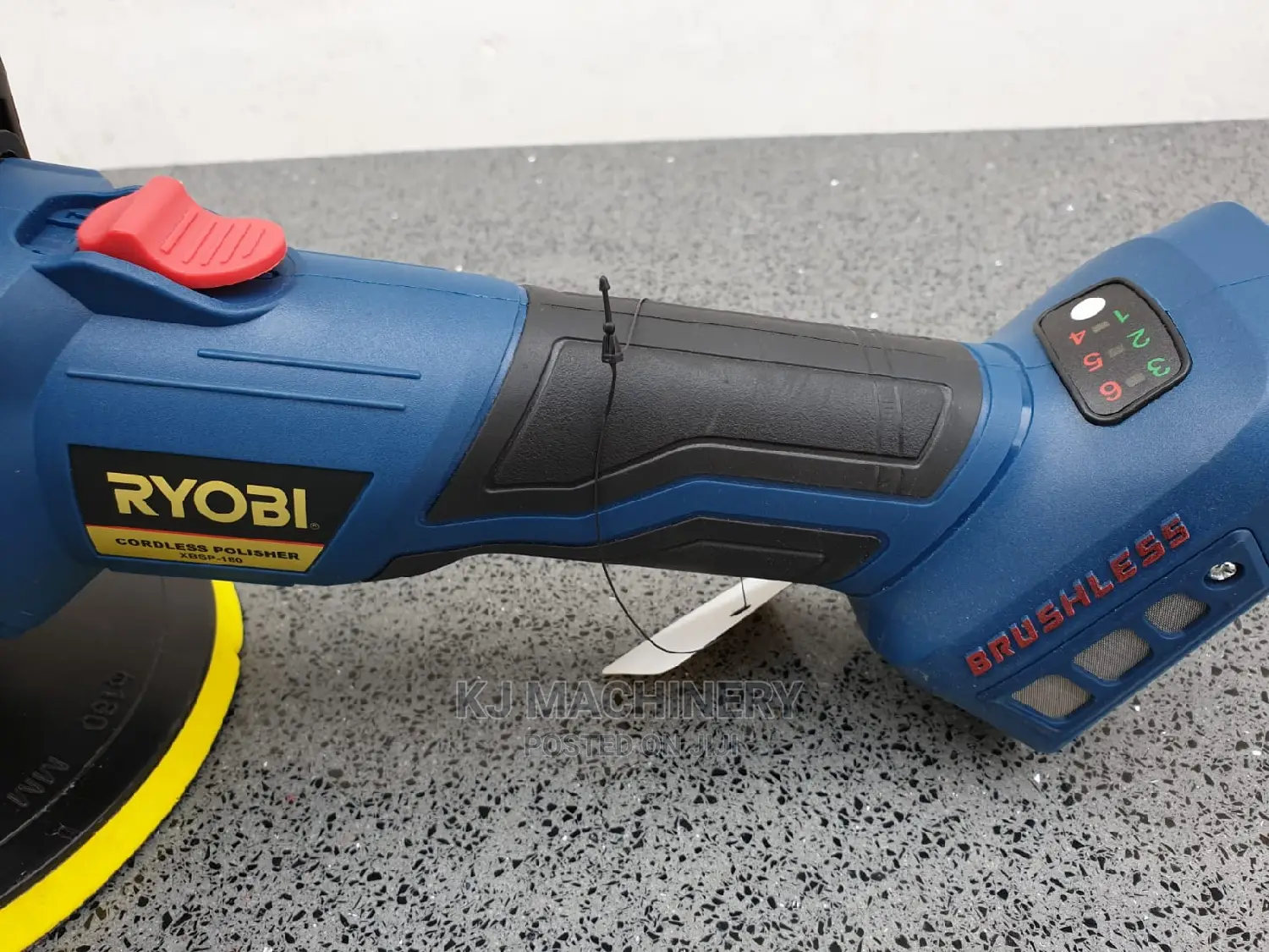 Brushless Polisher 18V