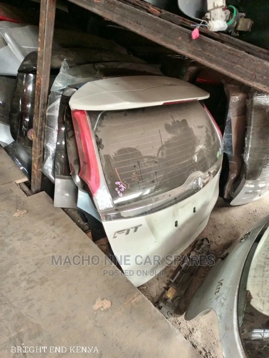 Honda Fit 2014 Complete Boot