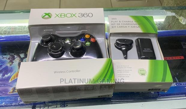 X Box 360 Wireless Controller (With Battery) - main view