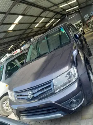 Suzuki Escudo 2016 Black
