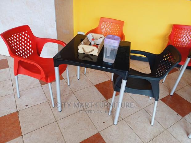 Hotel/Restaurant/Church Chairs (Table 5500) - main view