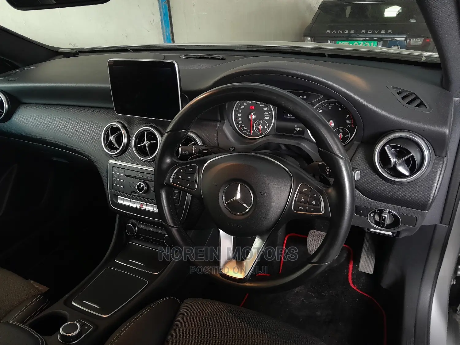 Mercedes-Benz A-Class 2016 Silver