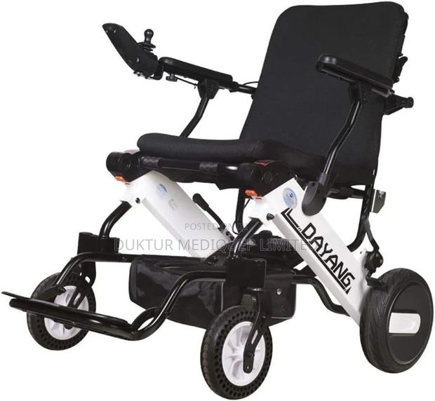 Electric Wheelchair, 100kg Maximum Load Lightweight Foldable