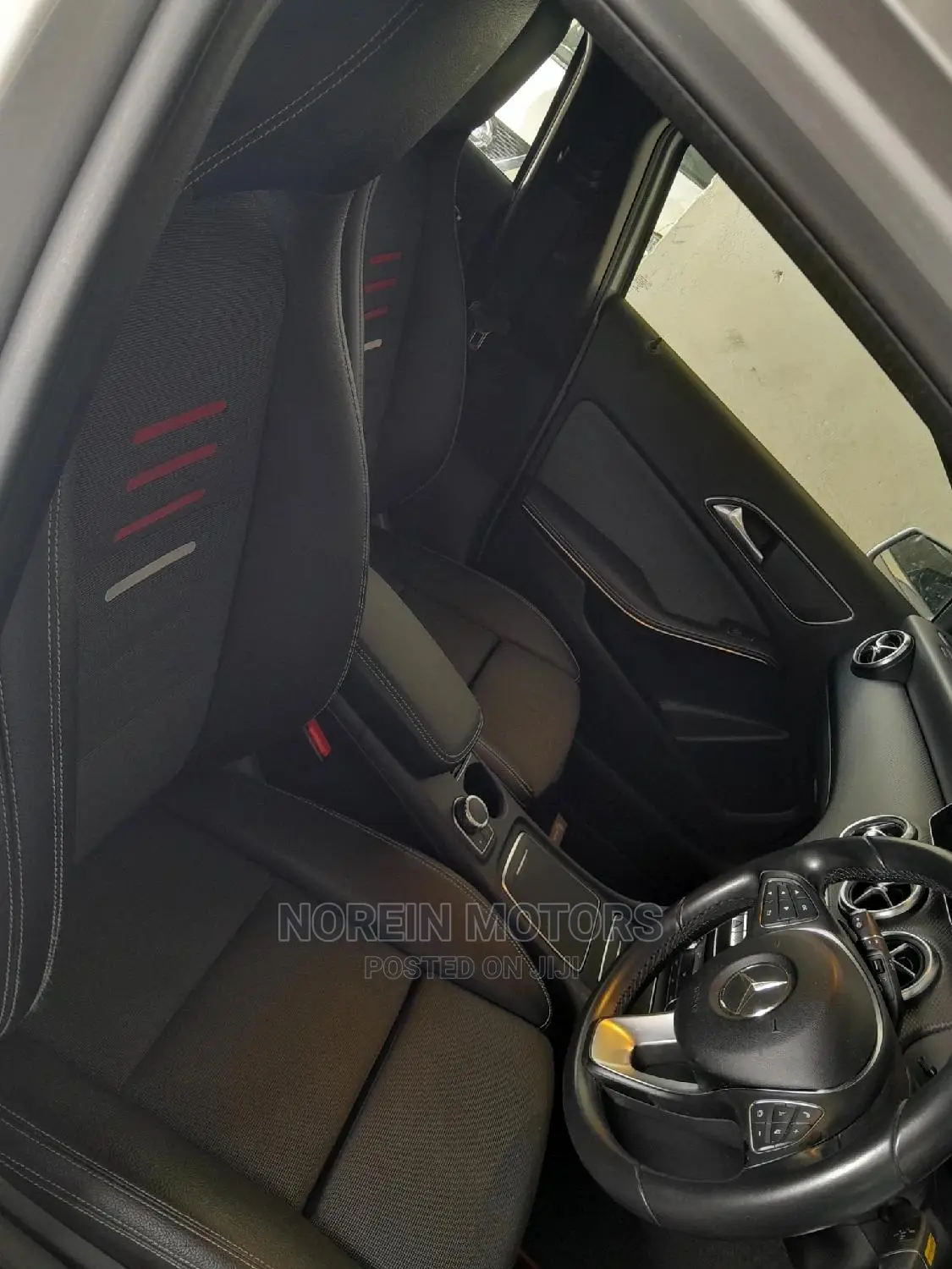 Mercedes-Benz A-Class 2016 Silver