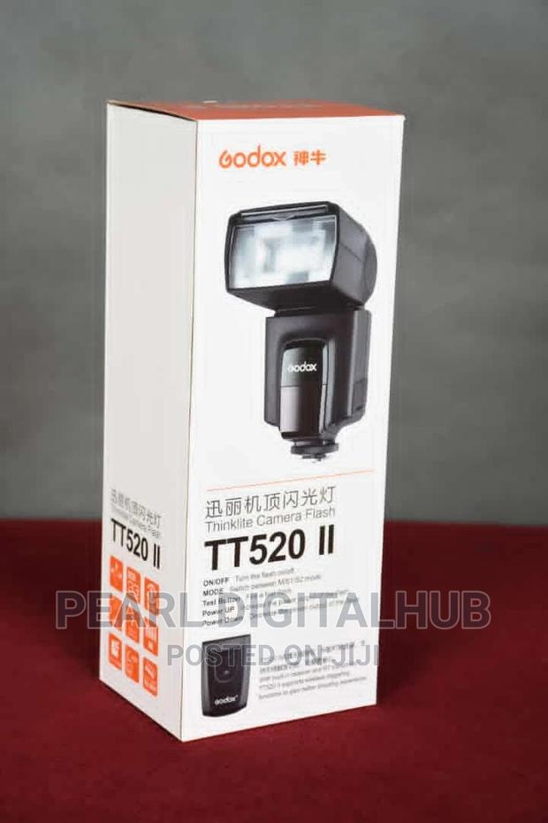 Godox TT520II Speedlite