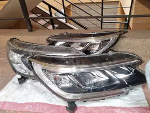 Honda RM1/CR-V 2015 Xenon Headlight