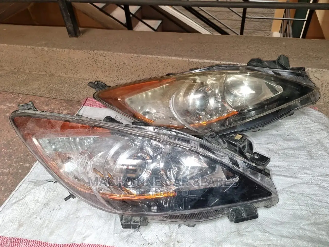 Mazda Axela 2010 Non Xenon Headlight