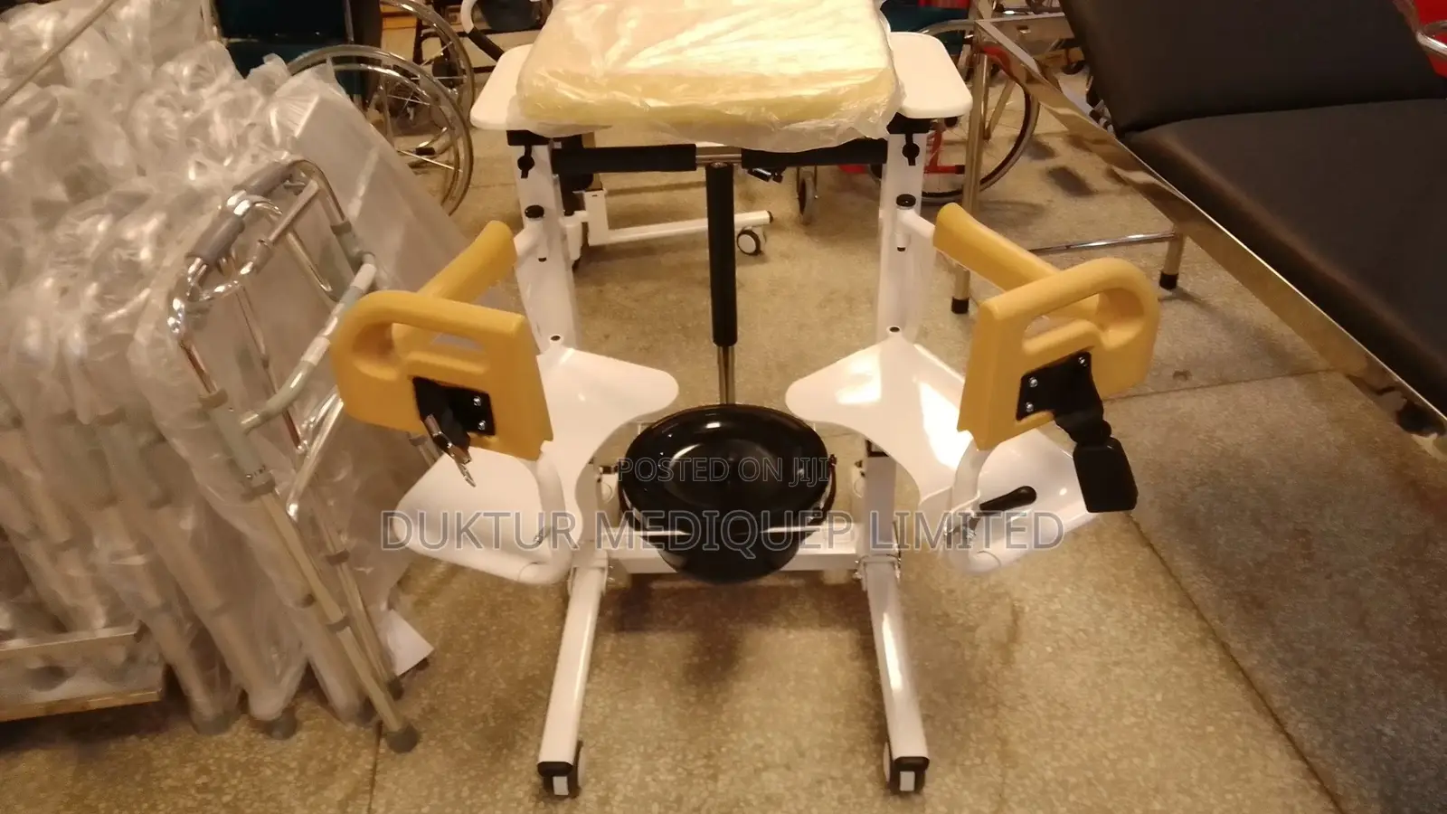 Heavy Duty Hydraulic I-Move/ Patient Transfer Chair 5-in-1