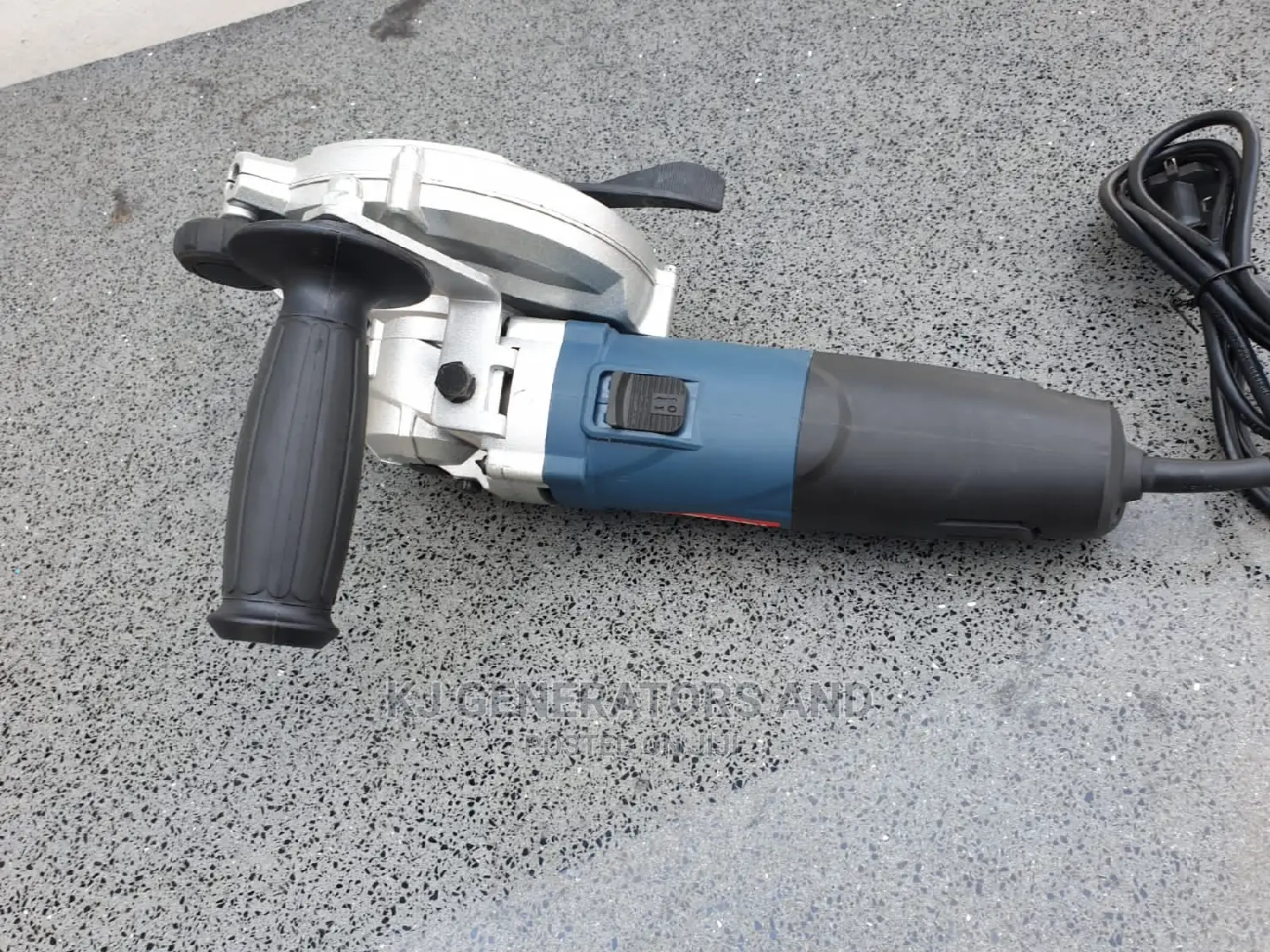 900 Watts Dual Cut Saw