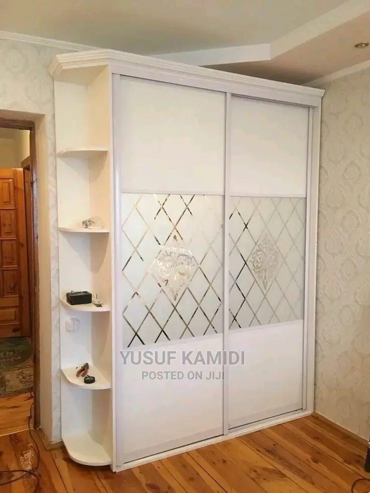 Kitchen Cabinets and Fittings