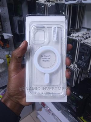 iPhone 14 Clear Magsafe Case/Cover [Wireless Charging] - thumbnail 2