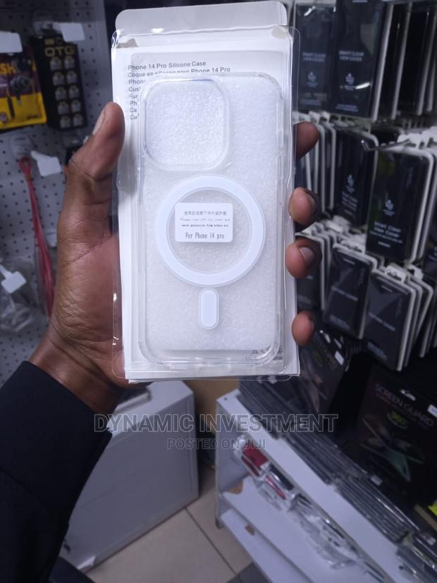 iPhone 14 Pro Magsafe Clear Case/Cover [Wireless Charging] - thumbnail 3