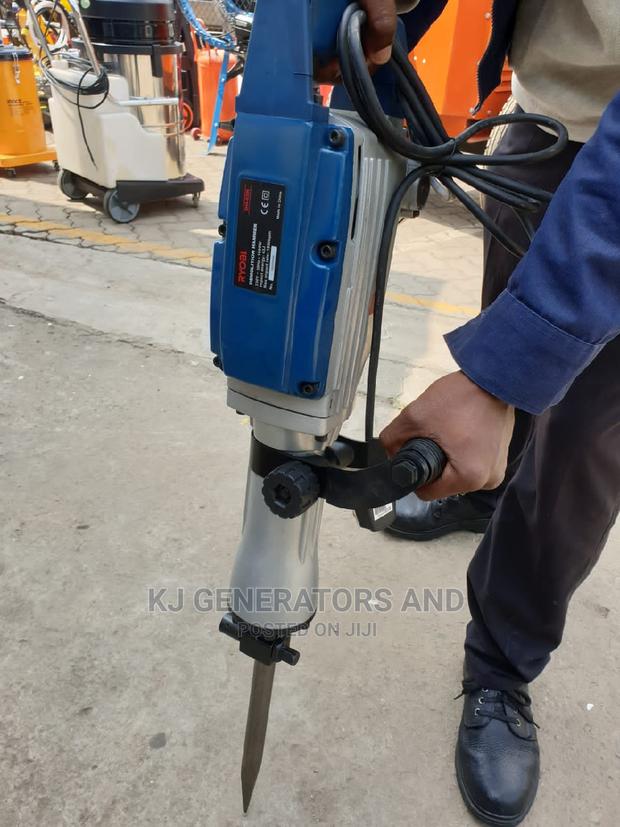 Demolition Hammer 43joules SDS Available.