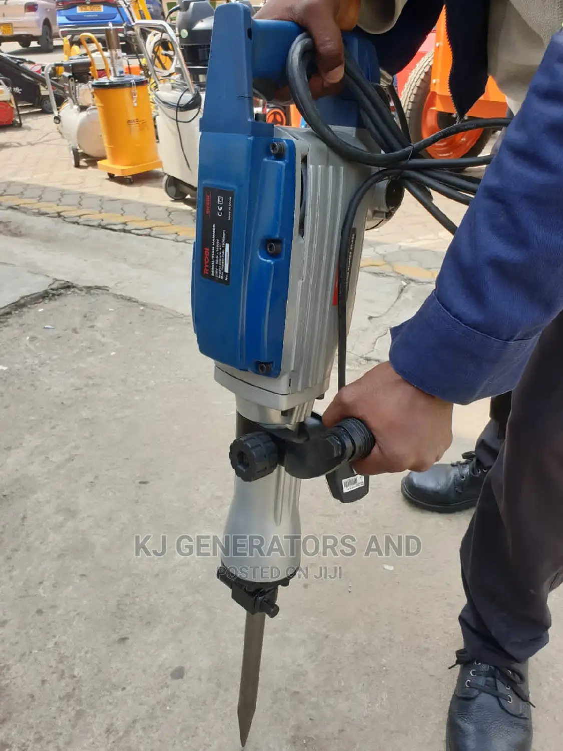 Demolition Hammer 43joules SDS Available.