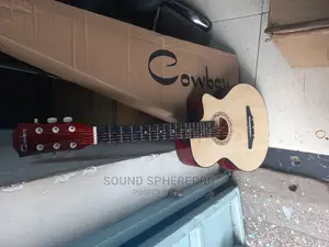 Cowboy Accoustic Guitar Size 38